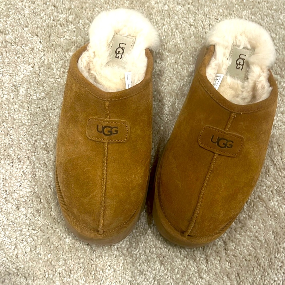Ugg platform slipper clog
